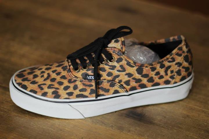 Vans – authentic leopard ( HF ) Price 